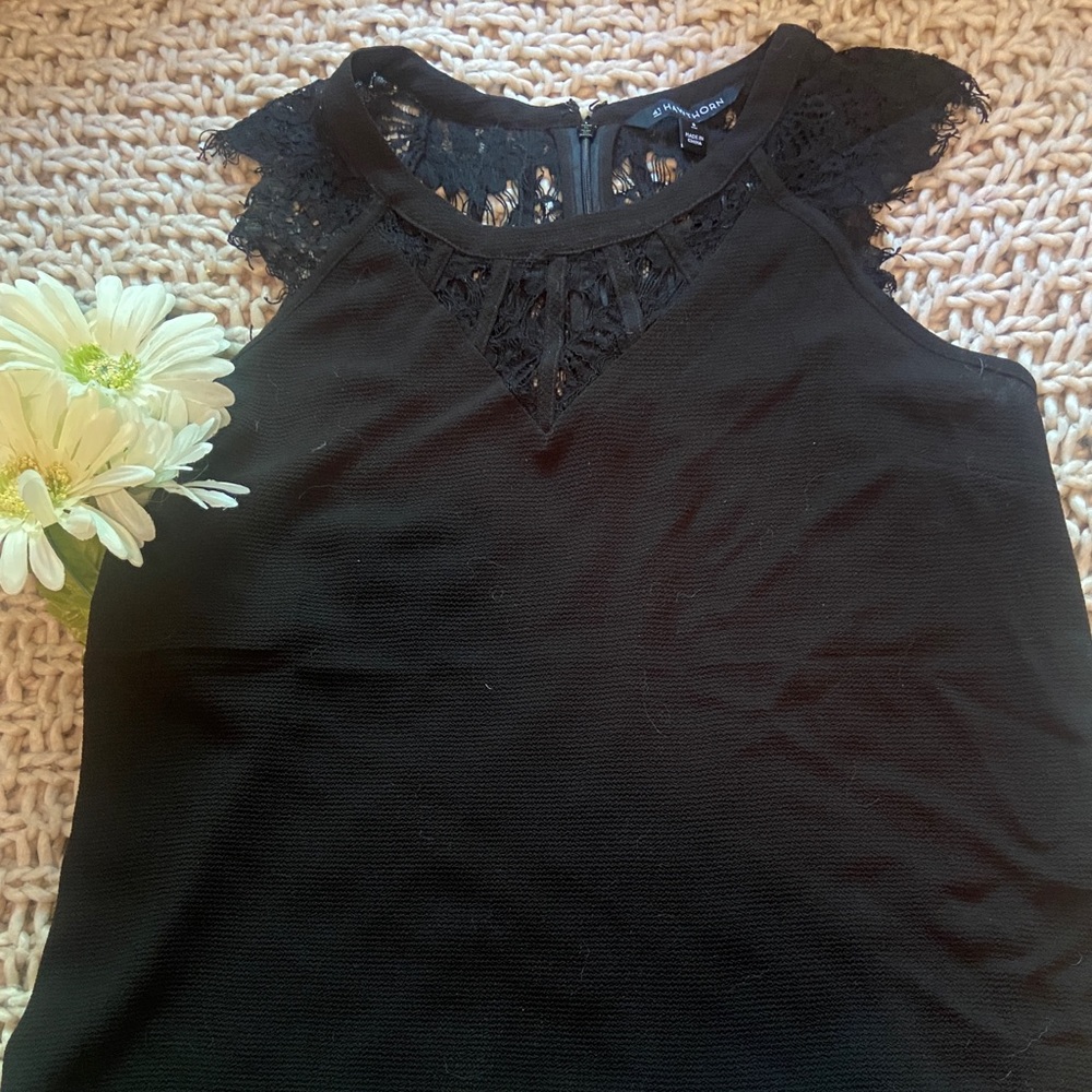 41 Hawthorn Sleeveless Blouse with Lace Cap Sleeves